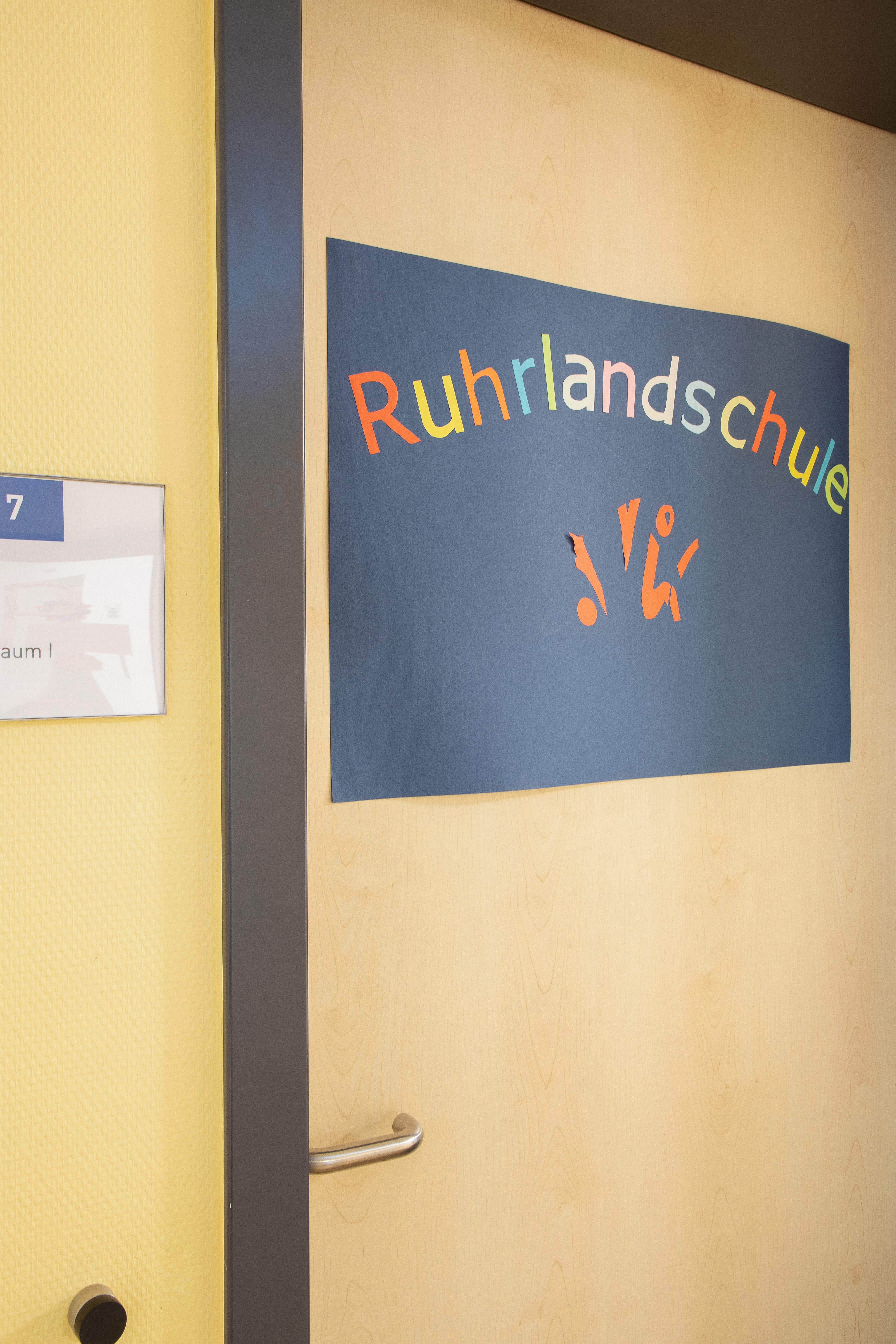 Eingangstür der Ruhrlandschule