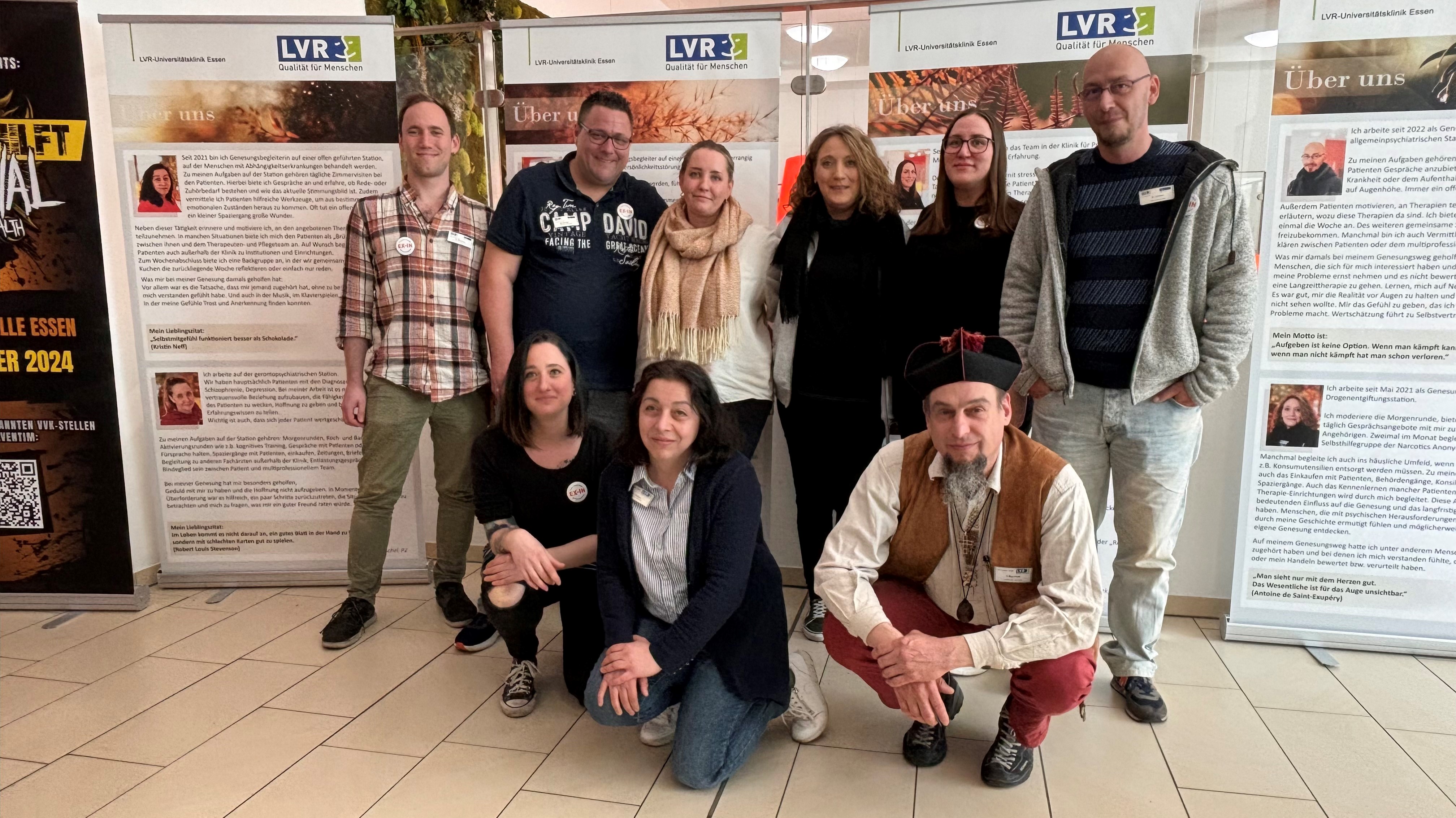 Das Bild zeigt das Team der Genesungsbegleitenden der LVR-Universitätsklinik Essen